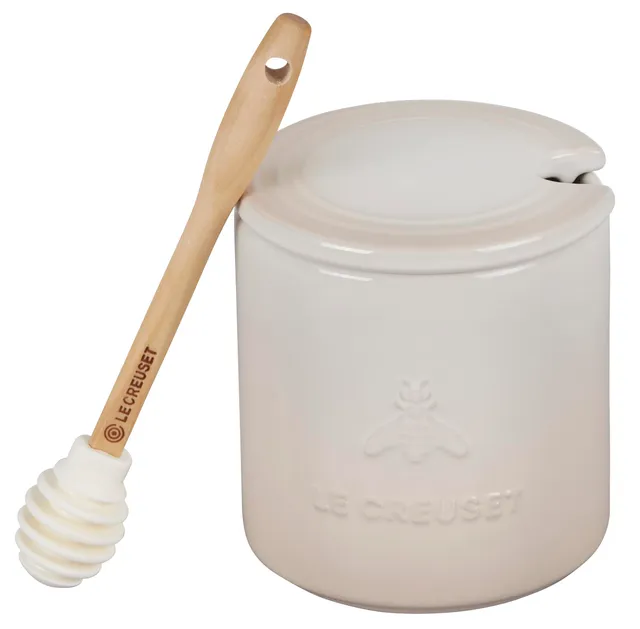 le-creuset-stoneware-honey-pot-14-oz-meringue-with-silicone-honey-dipper image 1