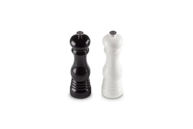 le-creuset-salt-and-pepper-mill-set-8-x-2-1-2-each-black-white image 1
