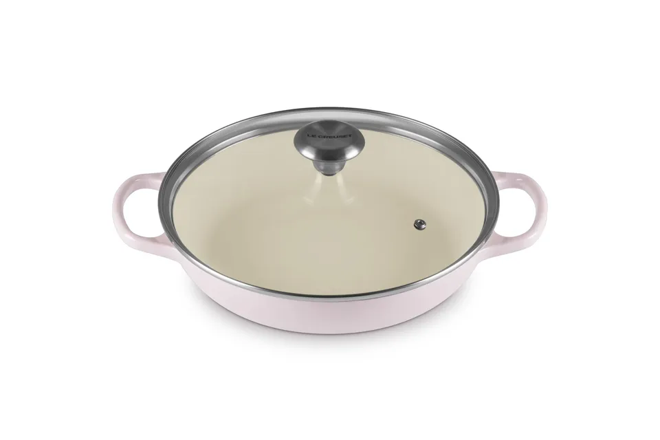 le-creuset-enameled-cast-iron-signature-round-braiser-2-25-qt-with-glass-lid-sha image 1