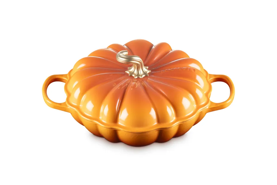le-creuset-enameled-cast-iron-signature-pumpkin-braiser-2-75-qt-persimmon image 1