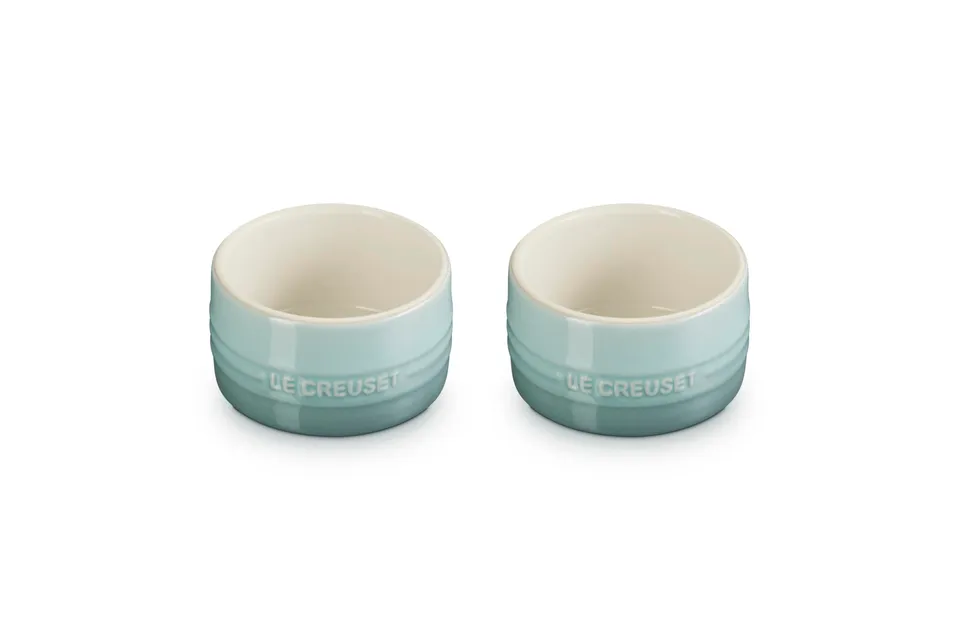 le-creuset-stoneware-round-straight-wall-ramekin-set-of-2-7-oz-each-sea-salt image 1