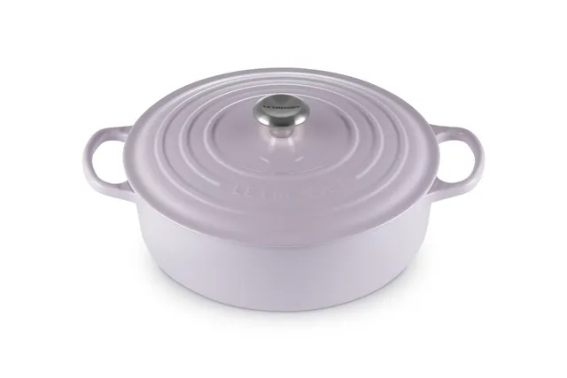 le-creuset-enameled-cast-iron-signature-round-wide-dutch-oven-6-75-qt-shallot image 1