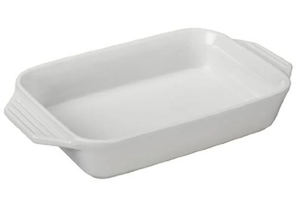 le-creuset-stoneware-rectangular-dish-3-15-qt-12-5-x-8-25-white image 1