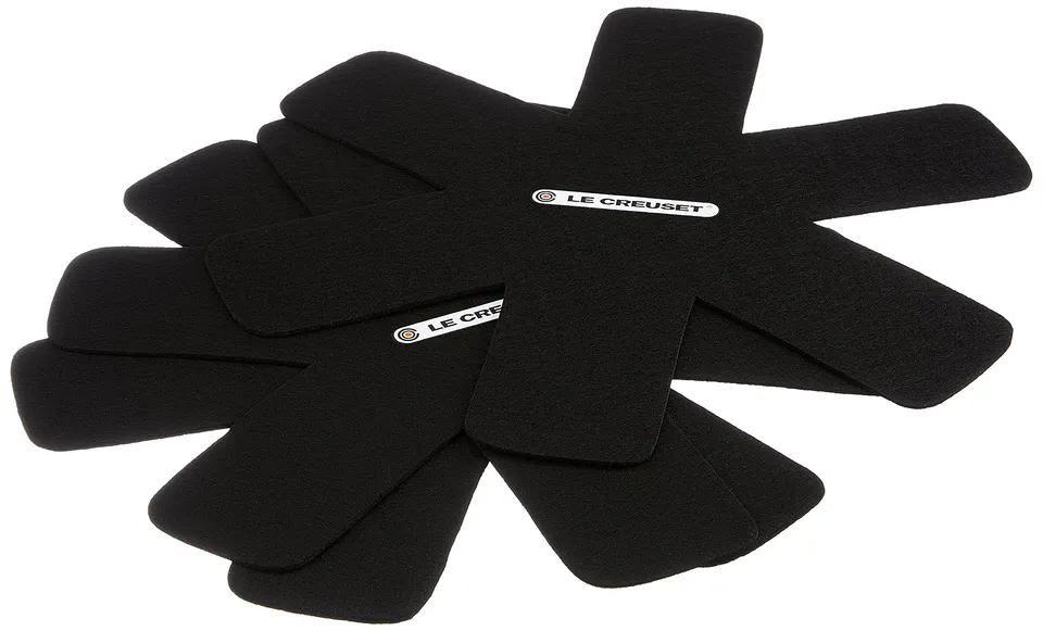 le-creuset-set-of-3-felt-cookware-protectors-black-machine-washable-scratch-prev image 1