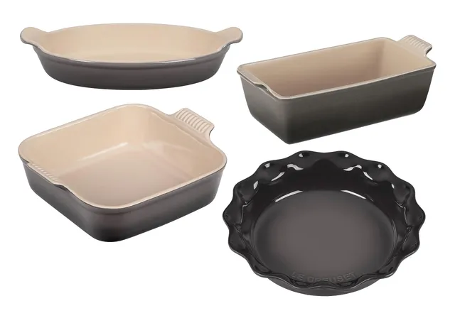 le-creuset-stoneware-4-piece-heritage-bakeware-set-in-oyster image 1