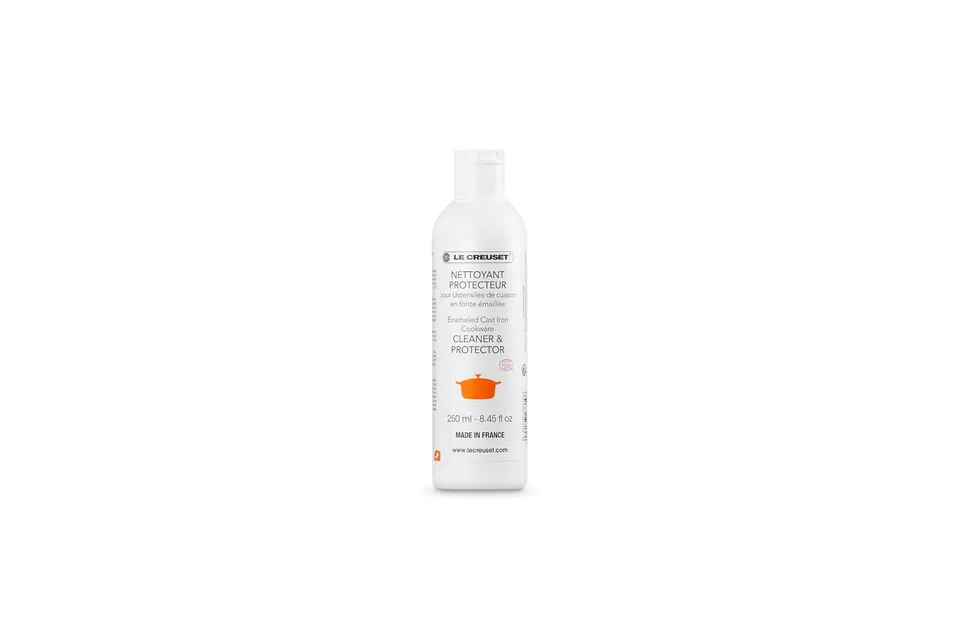 le-creuset-enameled-cast-iron-cookware-cleaner-8-45-oz image 1