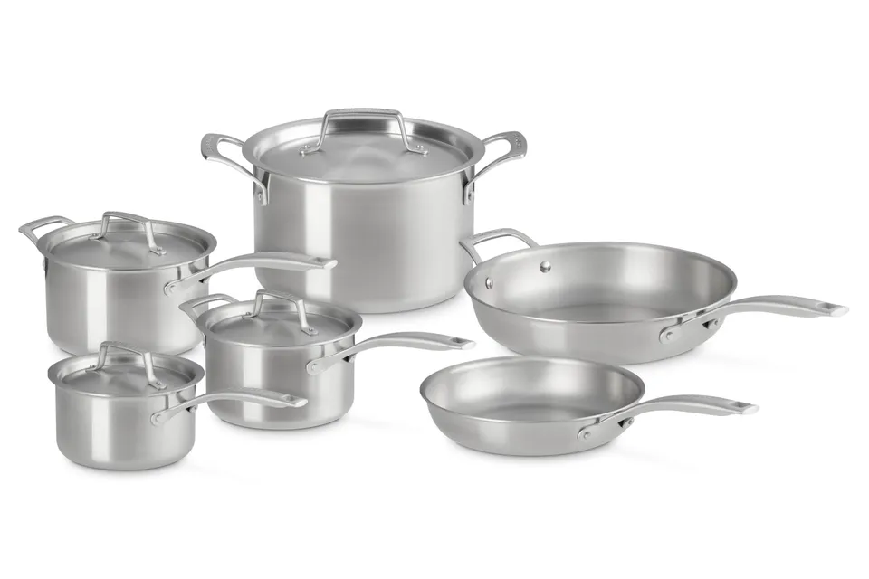 le-creuset-stainless-steel-essential-10-piece-cookware-set image 1