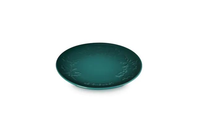 le-creuset-stoneware-holly-collection-dessert-plate-7-artichaut-green-festive-st image 1