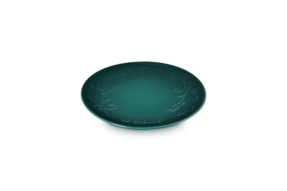 le-creuset-stoneware-holly-collection-dessert-plate-7-artichaut-green-festive-st image 1