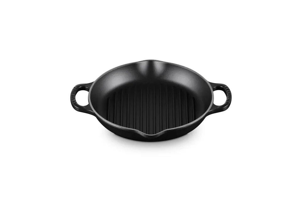 le-creuset-enameled-cast-iron-signature-deep-round-grill-9-75-licorice image 1