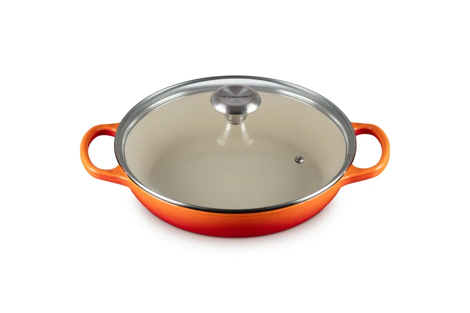 le-creuset-enameled-cast-iron-signature-round-braiser-2-25-qt-with-glass-lid-fla image 1