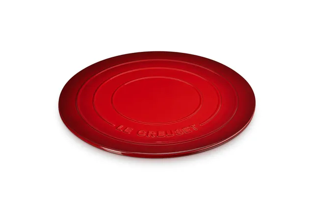 le-creuset-stoneware-round-pizza-stone-15-cerise-dual-sided-for-crispy-crusts image 1