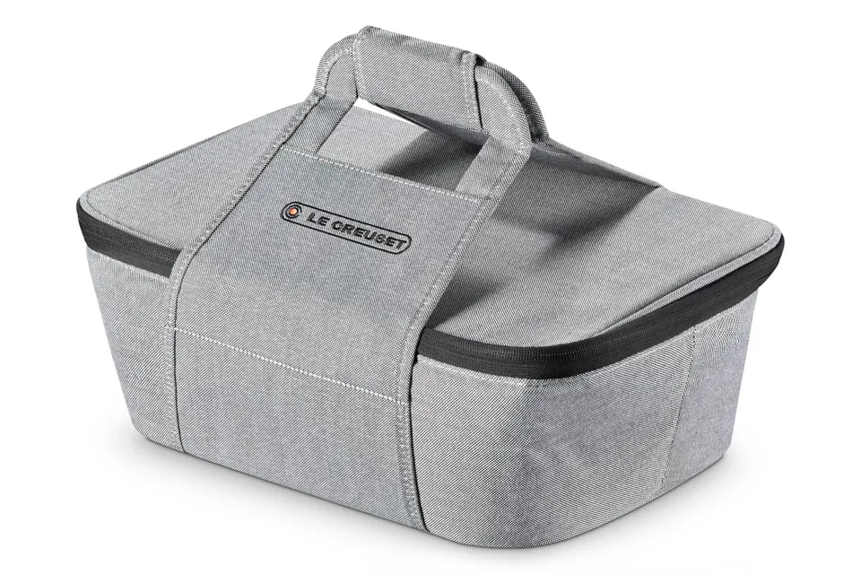 le-creuset-heritage-rectangular-bakeware-tote-bag-noir image 1