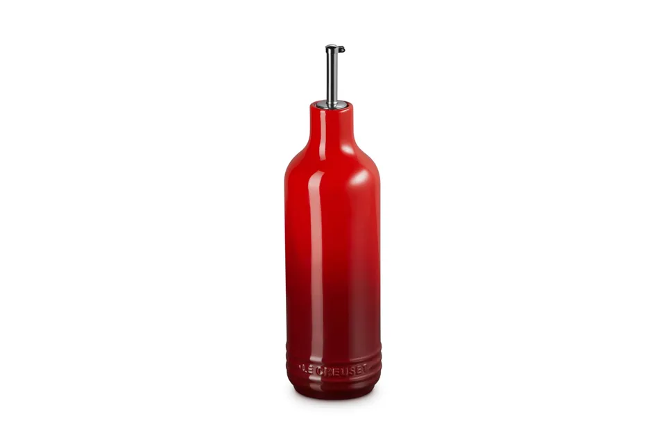 le-creuset-stoneware-signature-oil-cruet-20-oz-cerise image 1