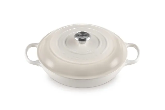 le-creuset-enameled-cast-iron-signature-braiser-3-5-qt-meringue image 1