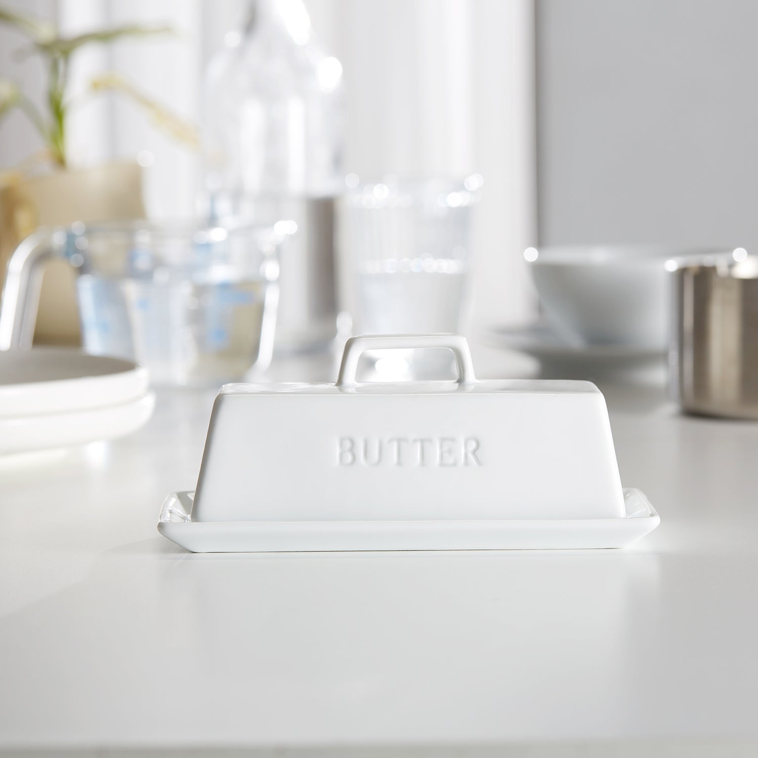 kook-ceramic-butter-dish-with-lid-1-stick-capacity-microwave-dishwasher-safe image 4