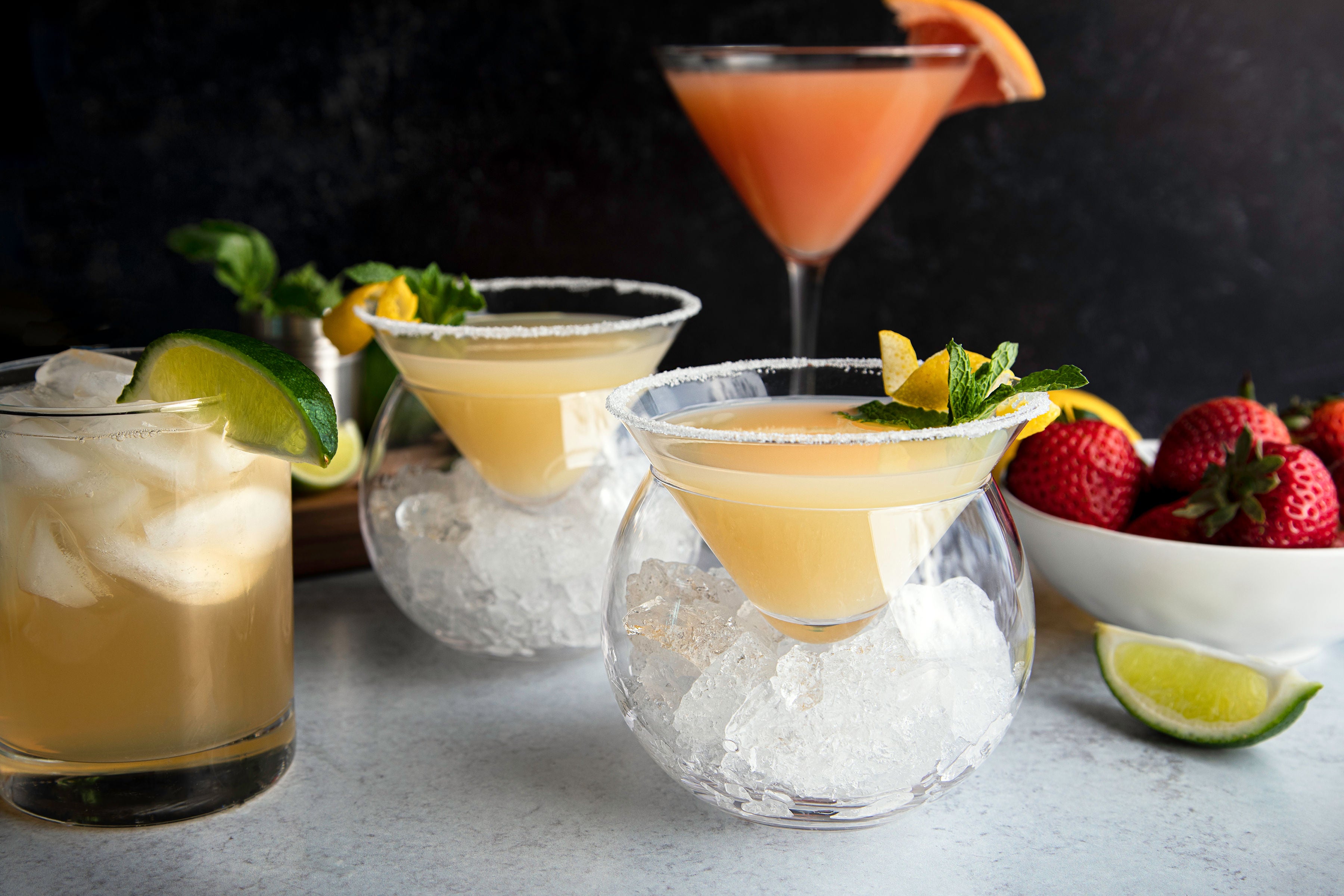 kook-caviar-chiller-dish-and-cocktail-glass image 3