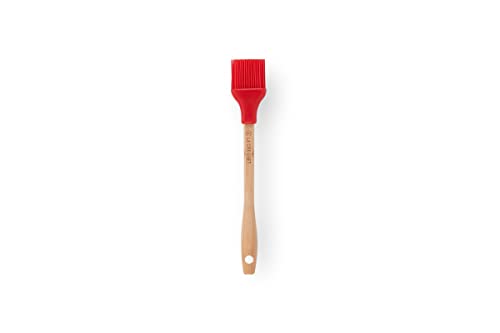 le-creuset-silicone-pastry-brush-with-wood-handle-6-1-inch-cerise image 3