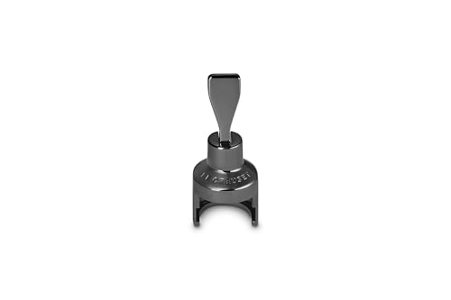 le-creuset-champagne-crown-sealer-black-nickel image 6