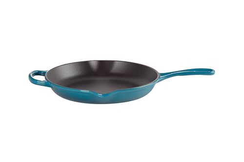 le-creuset-enameled-cast-iron-signature-iron-handle-skillet-10-25-deep-teal image 5