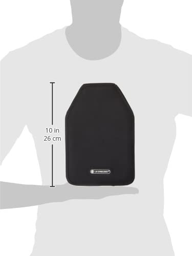 le-creuset-wine-cooler-sleeve-black image 3