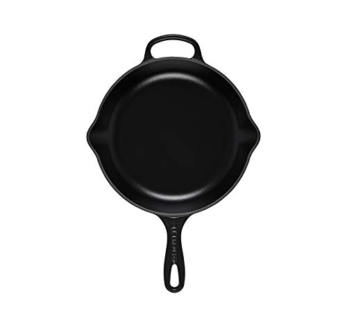 le-creuset-enameled-cast-iron-signature-iron-handle-skillet-9-1-3-8-qt-licorice image 7