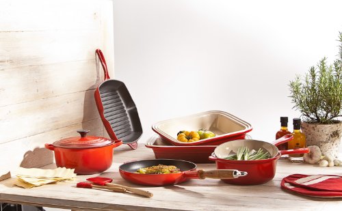 le-creuset-enameled-cast-iron-10-25-inch-square-skillet-grill-cerise image 8