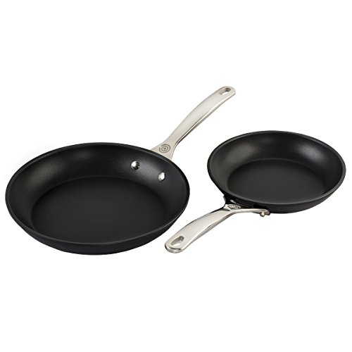 le-creuset-toughened-nonstick-fry-pan-set-2-piece-8-10-inch image 2