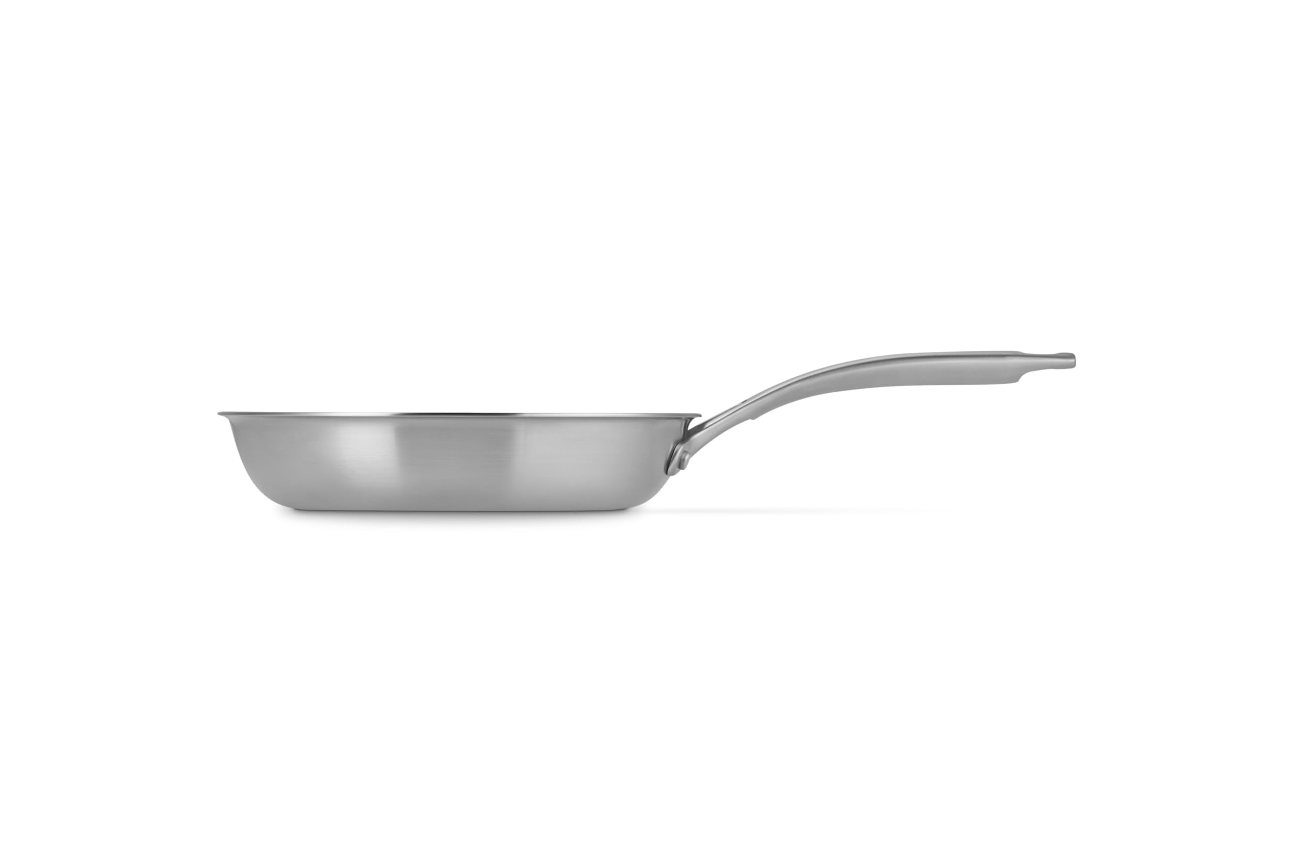 le-creuset-essential-stainless-steel-shallow-round-fry-pan-8 image 4
