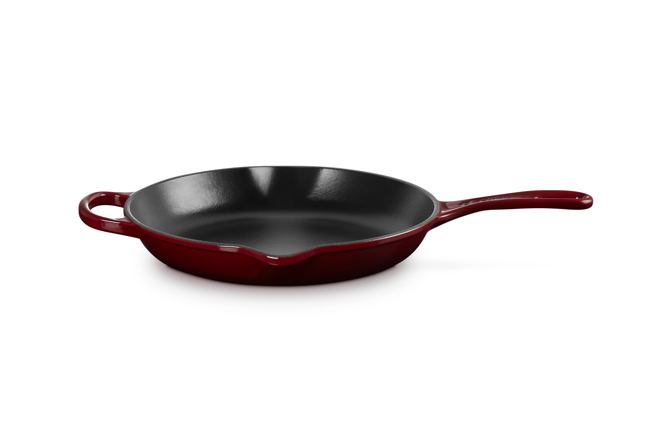 le-creuset-enameled-cast-iron-signature-iron-handle-skillet-10-25-garnet image 2