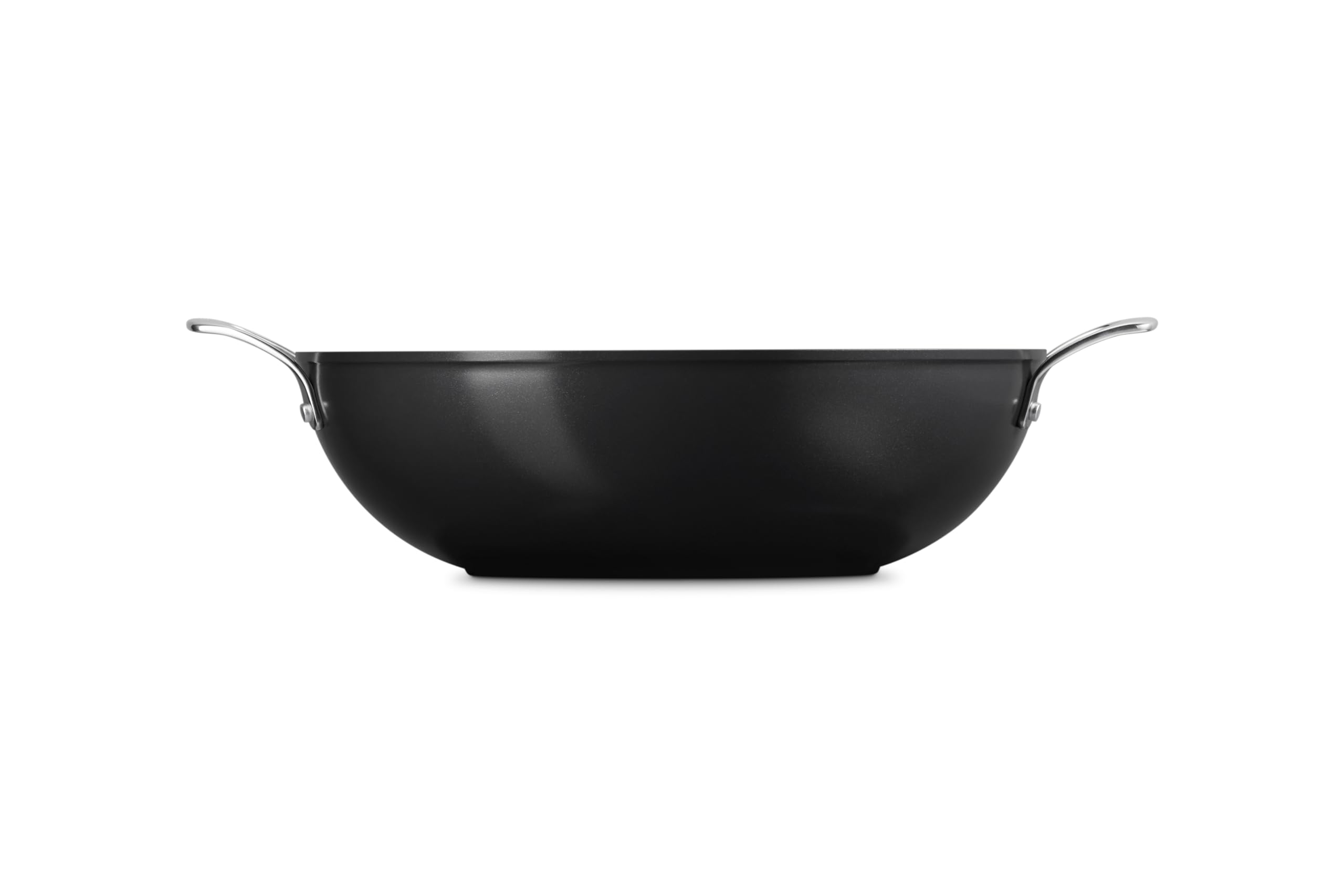 le-creuset-essential-non-stick-ceramic-wok-6-1-3-qt-pfas-free-forged-aluminum image 3
