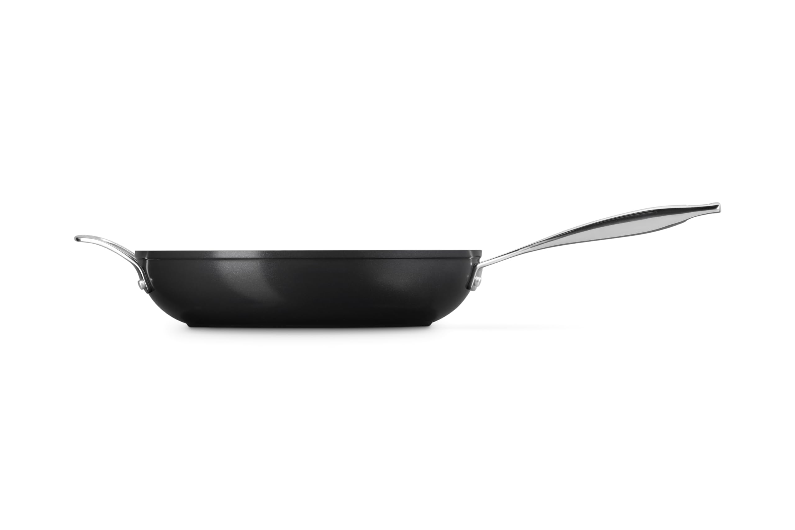 le-creuset-essential-non-stick-ceramic-deep-frying-pan-11-inch image 3