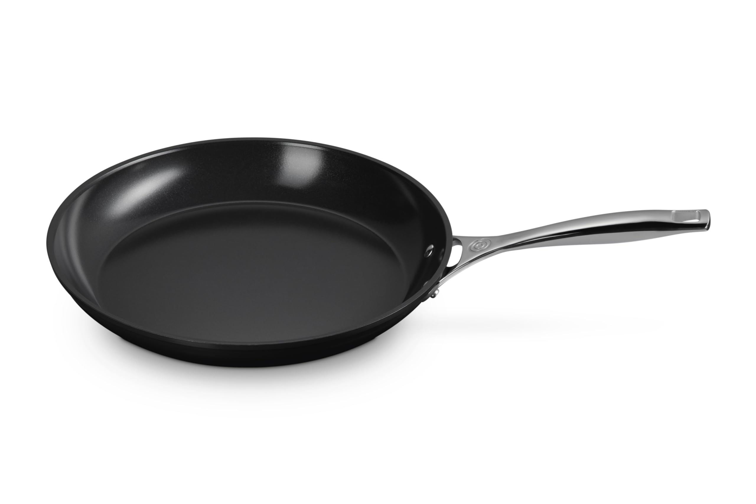 le-creuset-essential-non-stick-ceramic-shallow-frying-pan-8 image 8