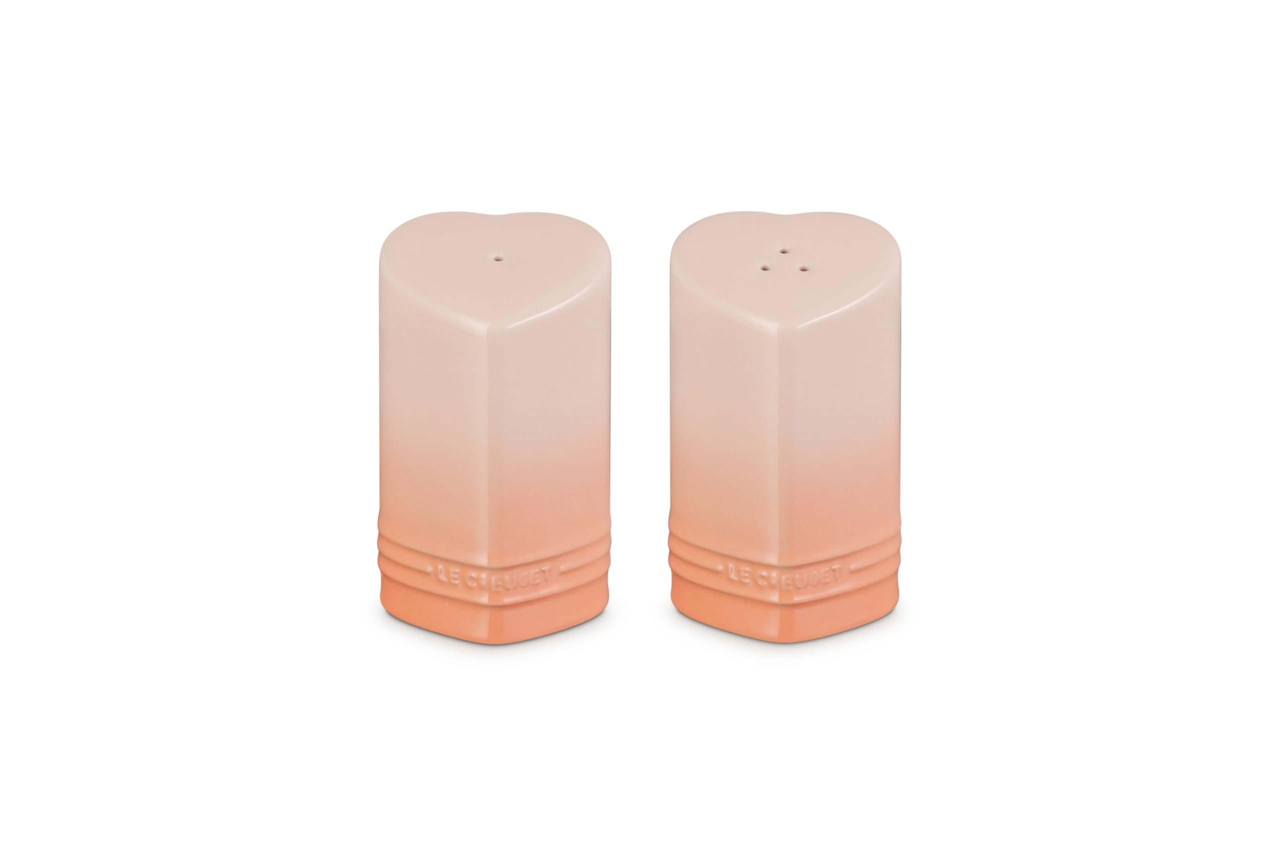 le-creuset-stoneware-heart-shaped-salt-pepper-shakers-set-4-oz-each-cerise image 7