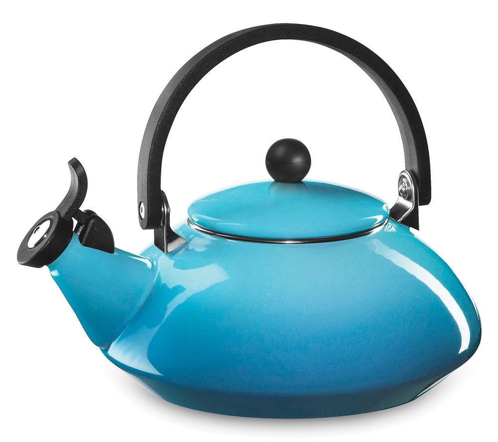 le-creuset-enamel-on-steel-zen-tea-kettle-1-6-qt-white image 7