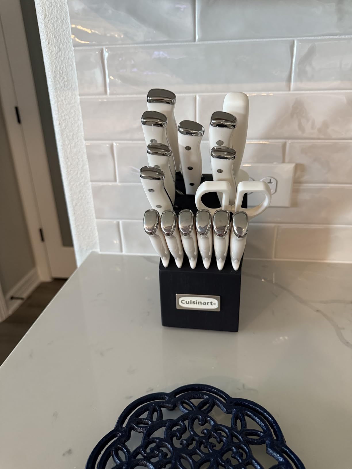 Nice set, but one blade had a chip