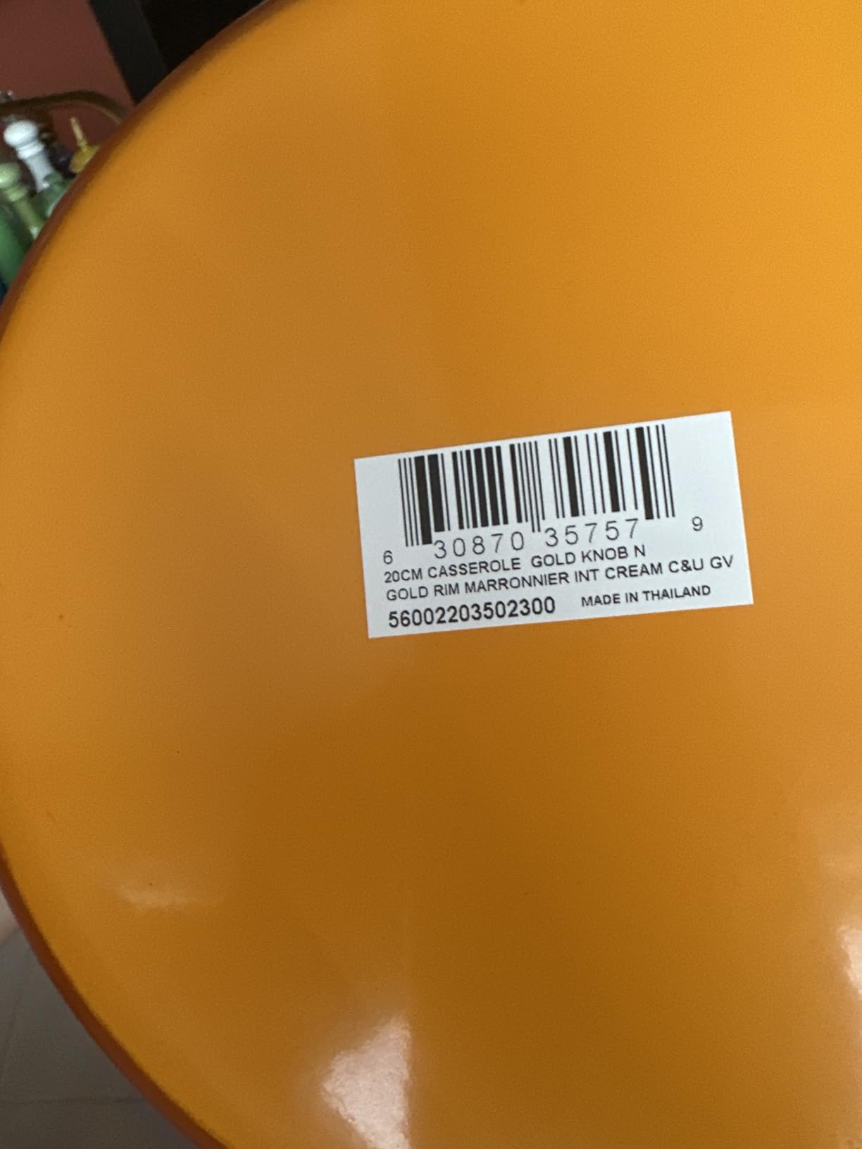 Great pot, but handle heats up