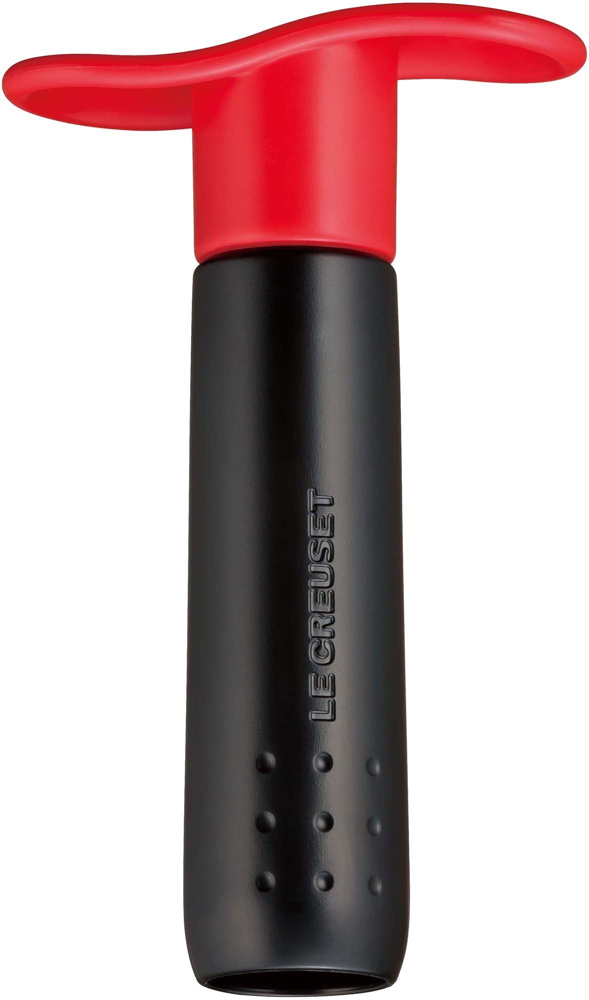 le-creuset-wine-pump-and-3-stoppers-cerise image 3