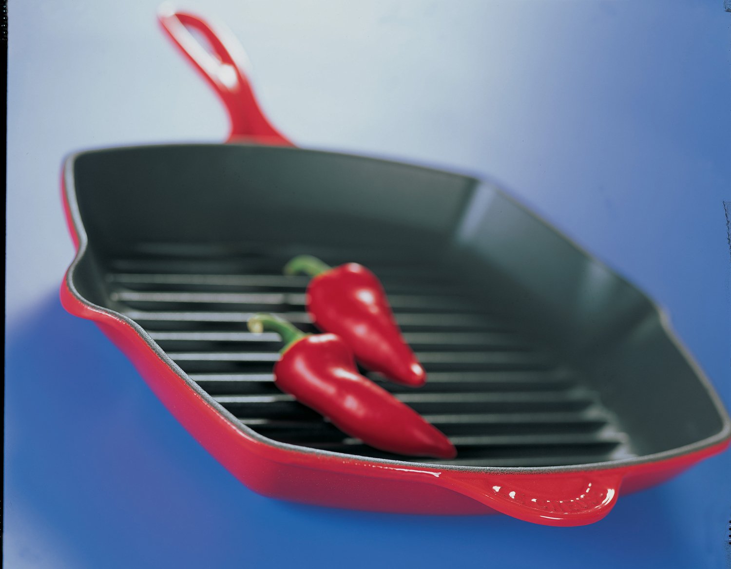 le-creuset-enameled-cast-iron-10-25-inch-square-skillet-grill-cerise image 2