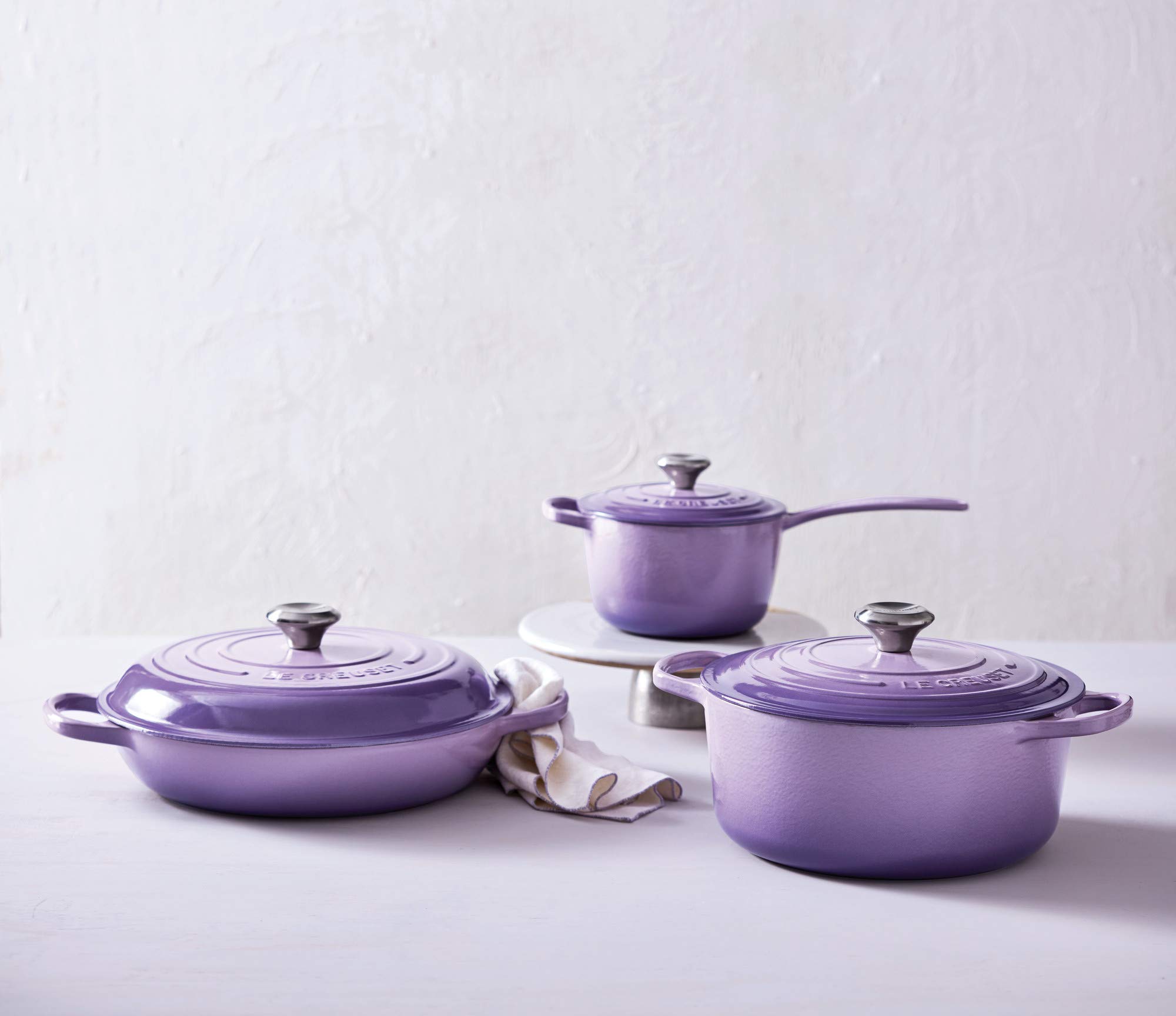 le-creuset-enameled-cast-iron-signature-braiser-3-5-qt-provence-versatile-cookwa image 2