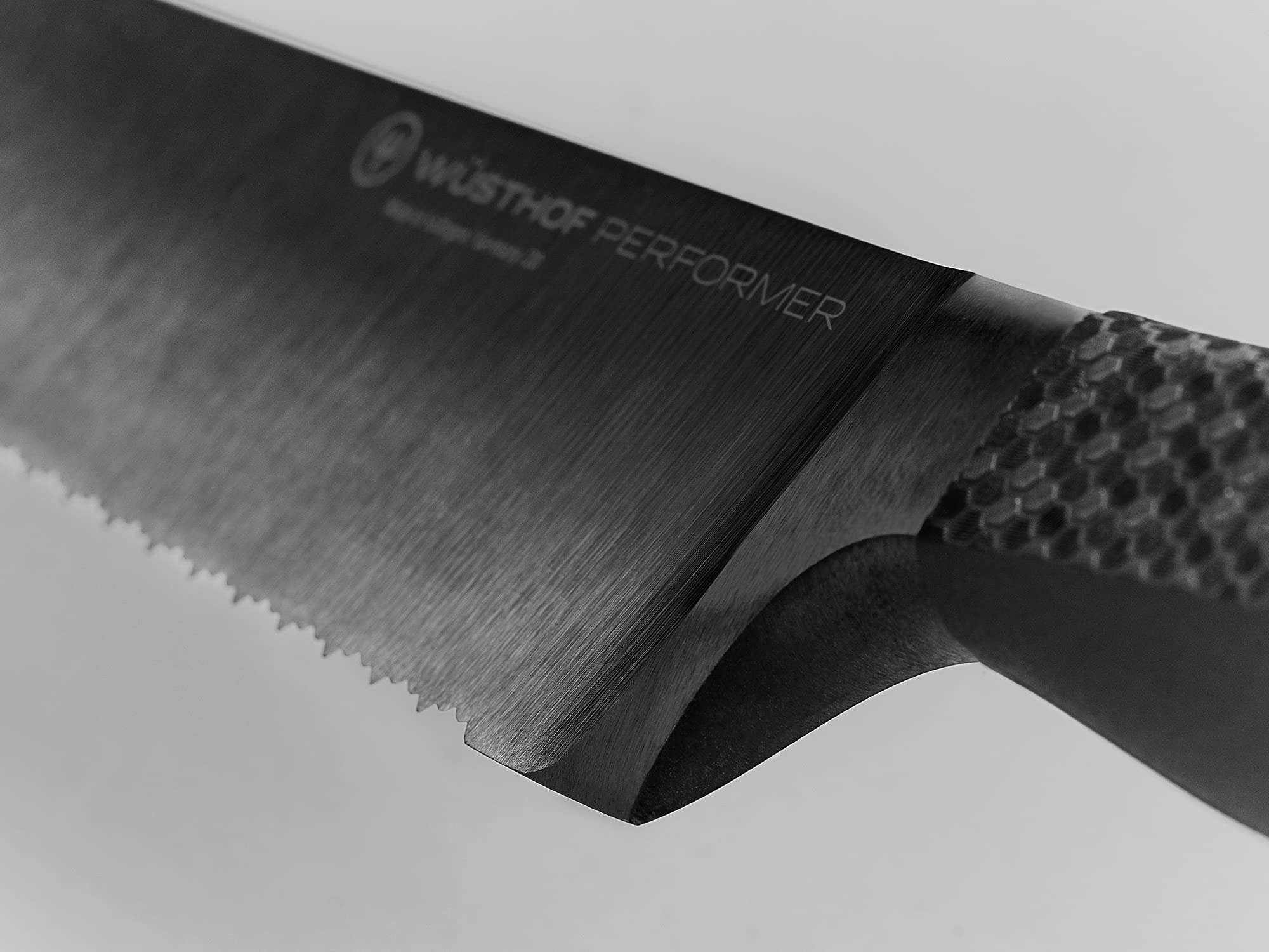 w-sthof-performer-9-double-serrated-bread-knife-black-dlc-coated-blade-hexagon-p image 3