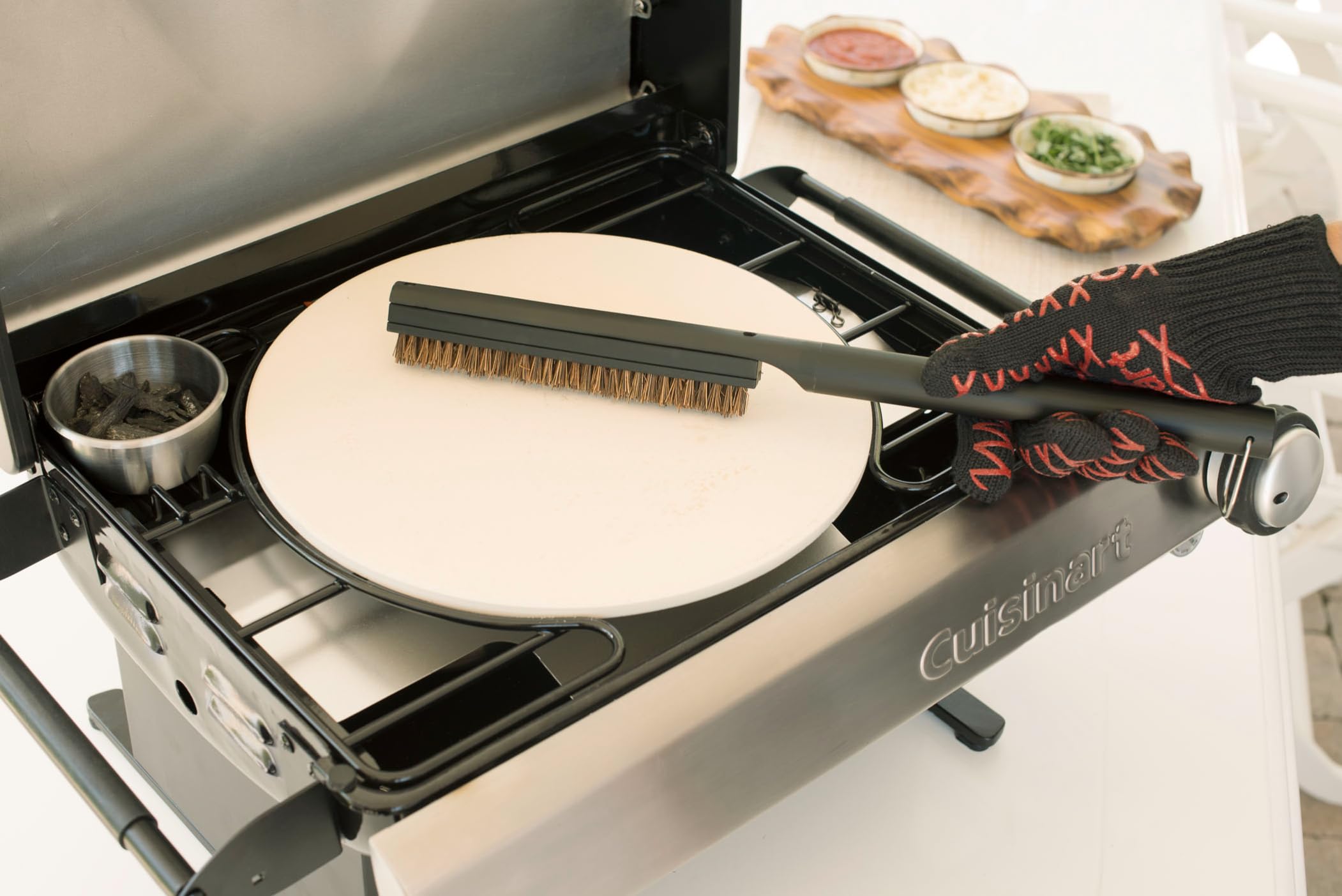 cuisinart-ccb-399-pizza-stone-cleaning-brush-with-palm-stalk-bristles-and-steel- image 3