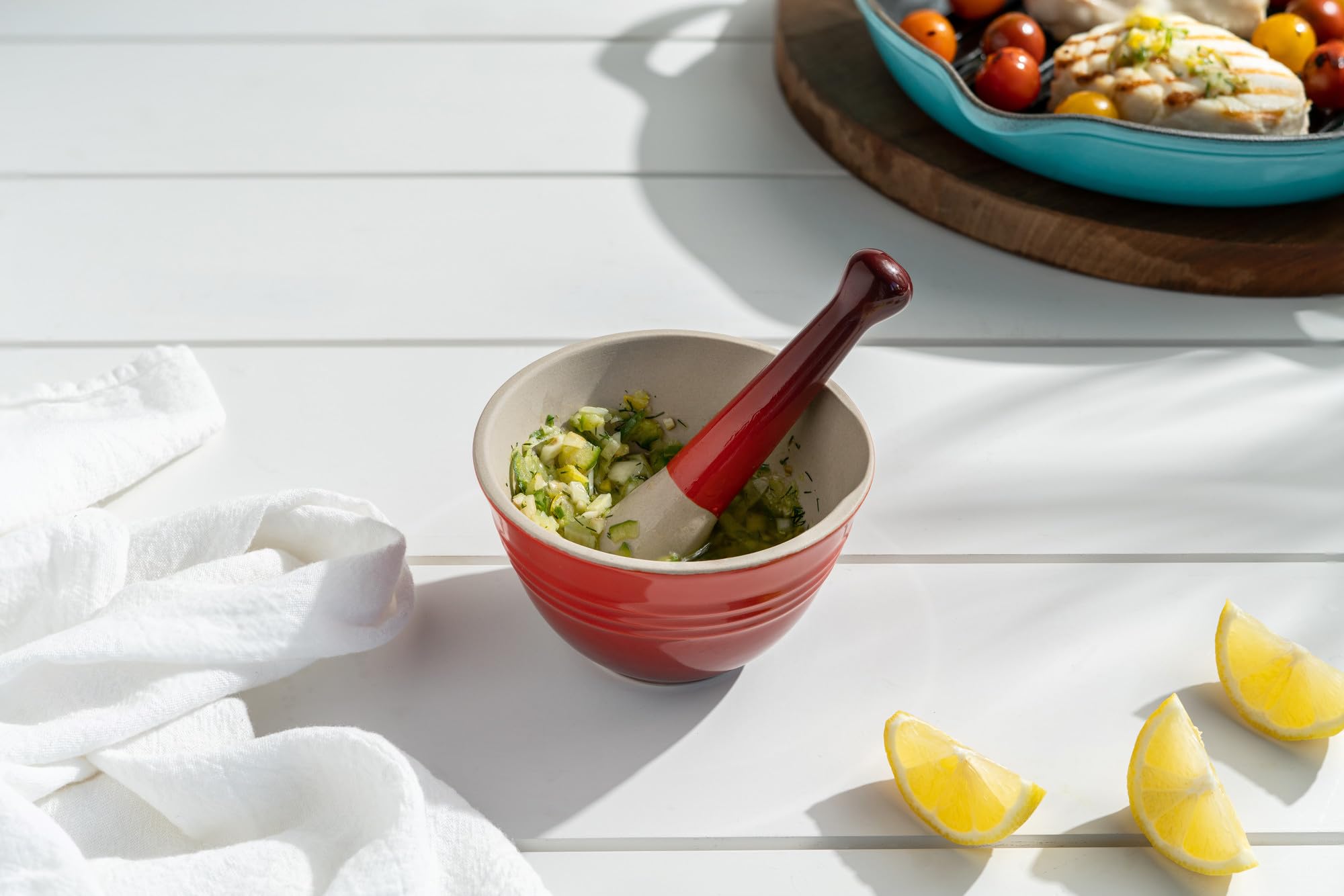 le-creuset-stoneware-mortar-pestle-10-oz-sea-salt image 5