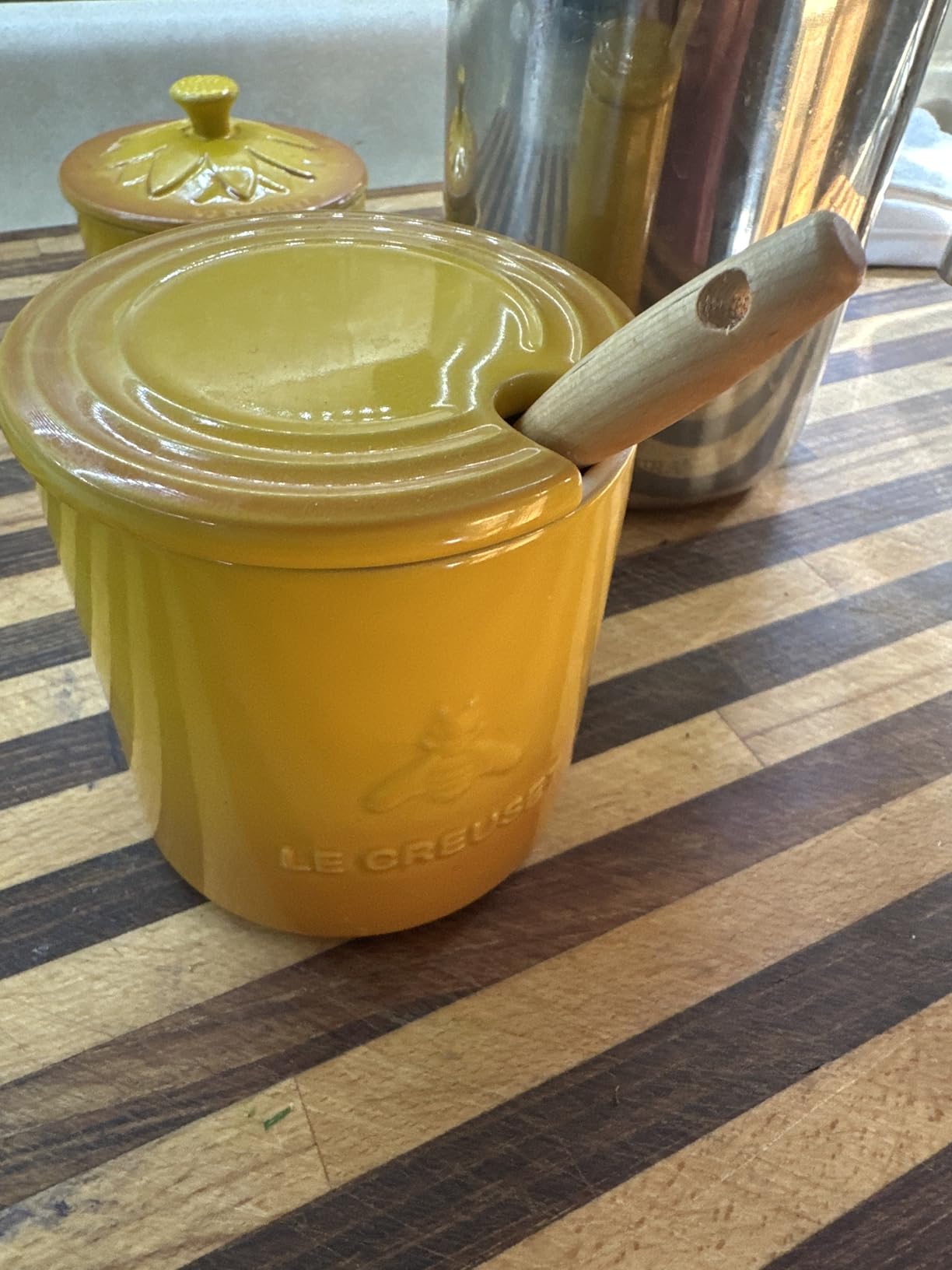 Beautiful honey pot