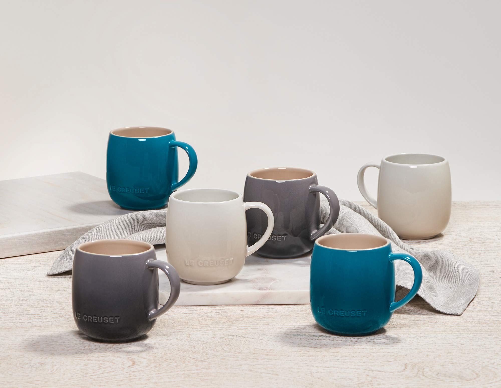 le-creuset-stoneware-heritage-mug-set-of-4-13-oz-cerise image 7