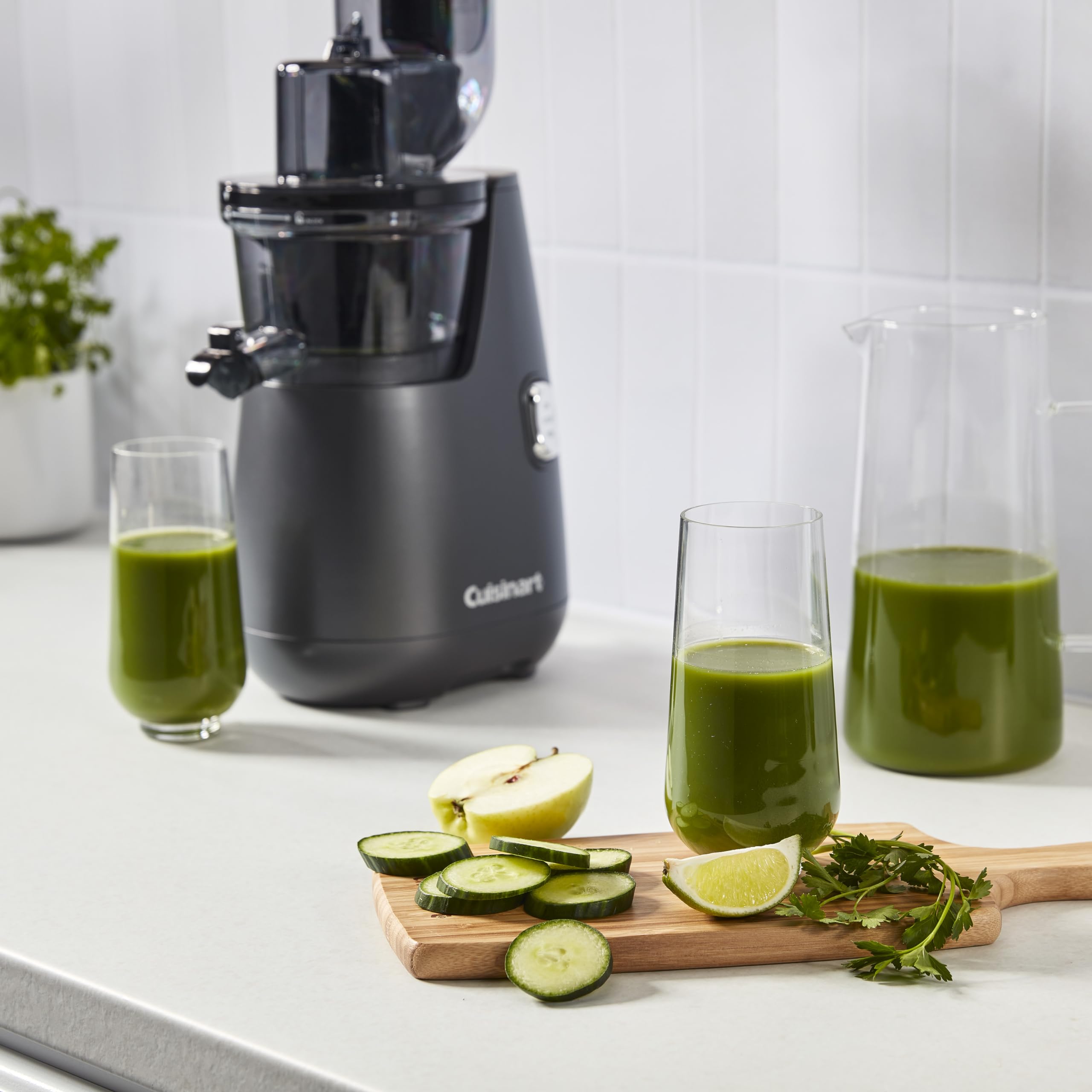 cuisinart-easy-clean-slow-juicer-csj-300-masticating-juicer-for-maximum-nutritio image 2