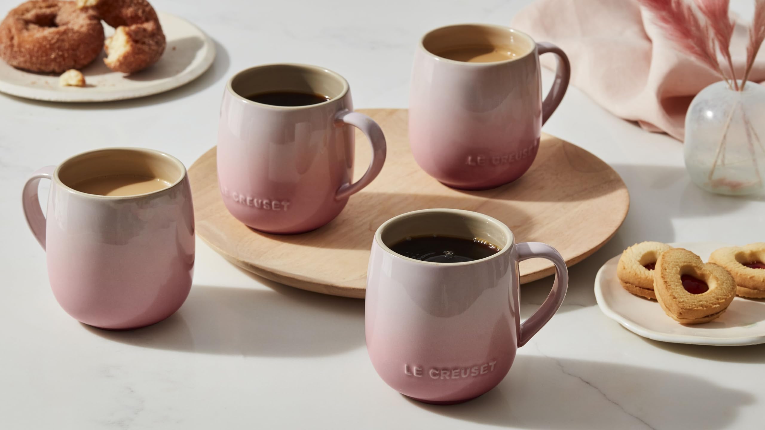 le-creuset-stoneware-heritage-mug-set-of-4-13-oz-cerise image 5