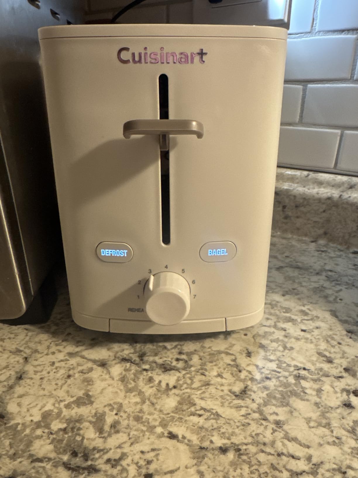 Good toaster, but takes up space