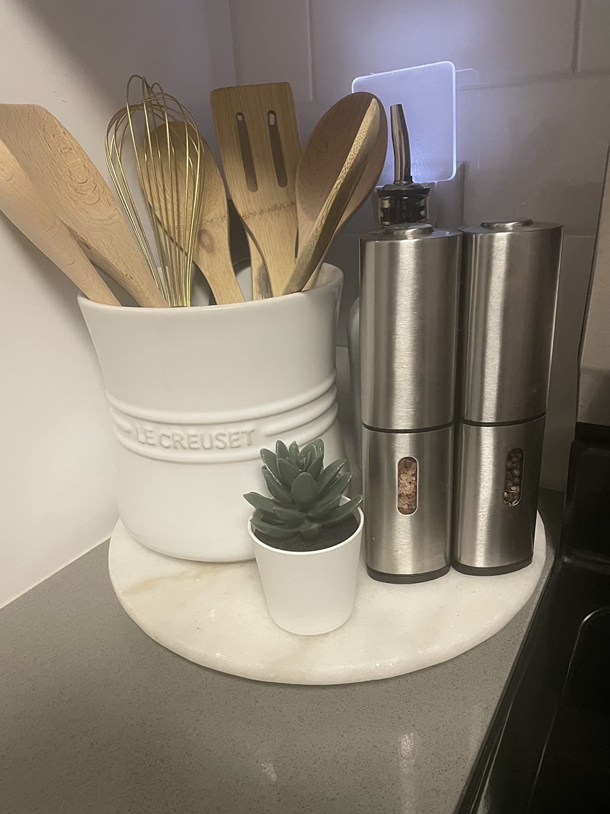 Great for holding utensils