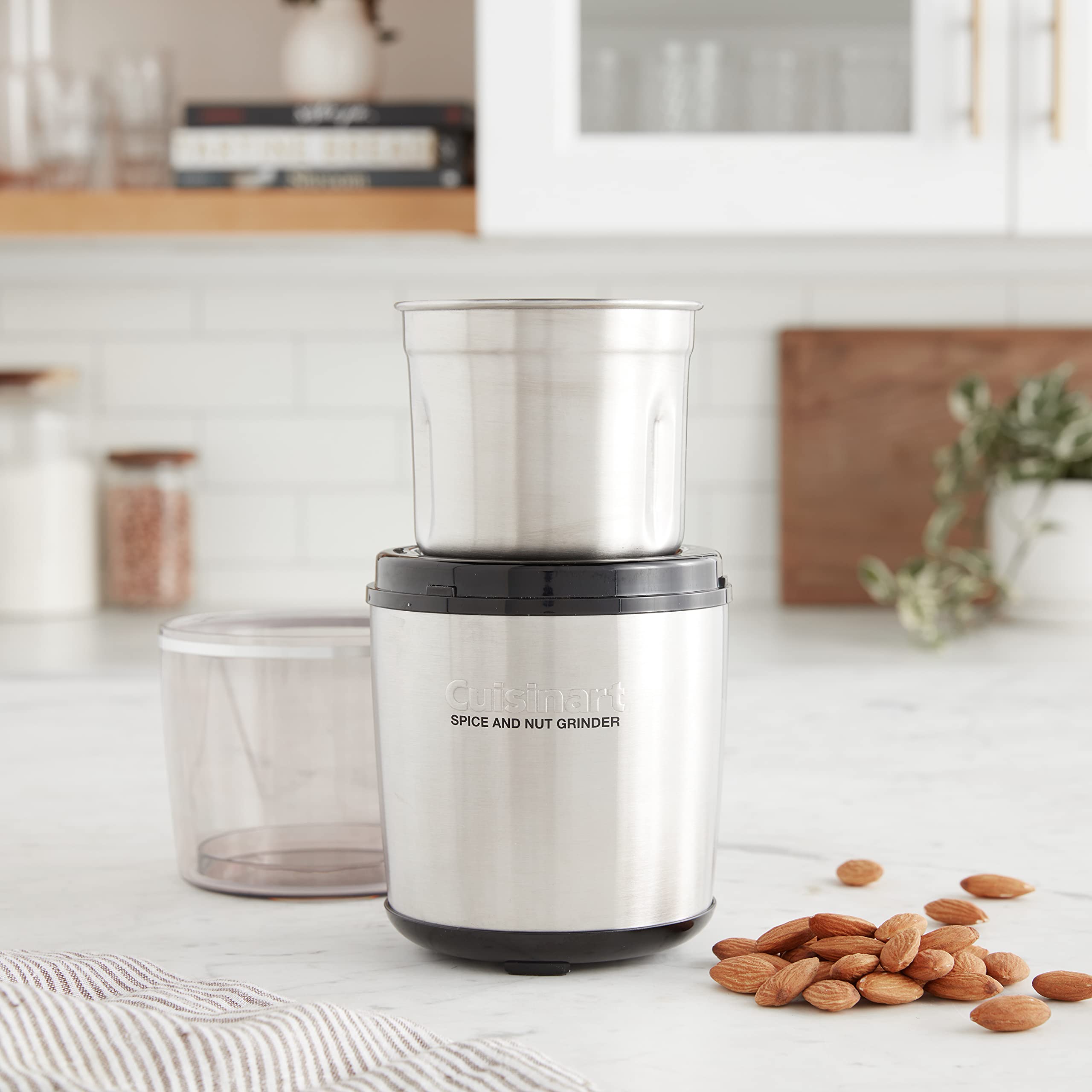 cuisinart-sg-10-electric-spice-and-nut-grinder-stainless-black image 4